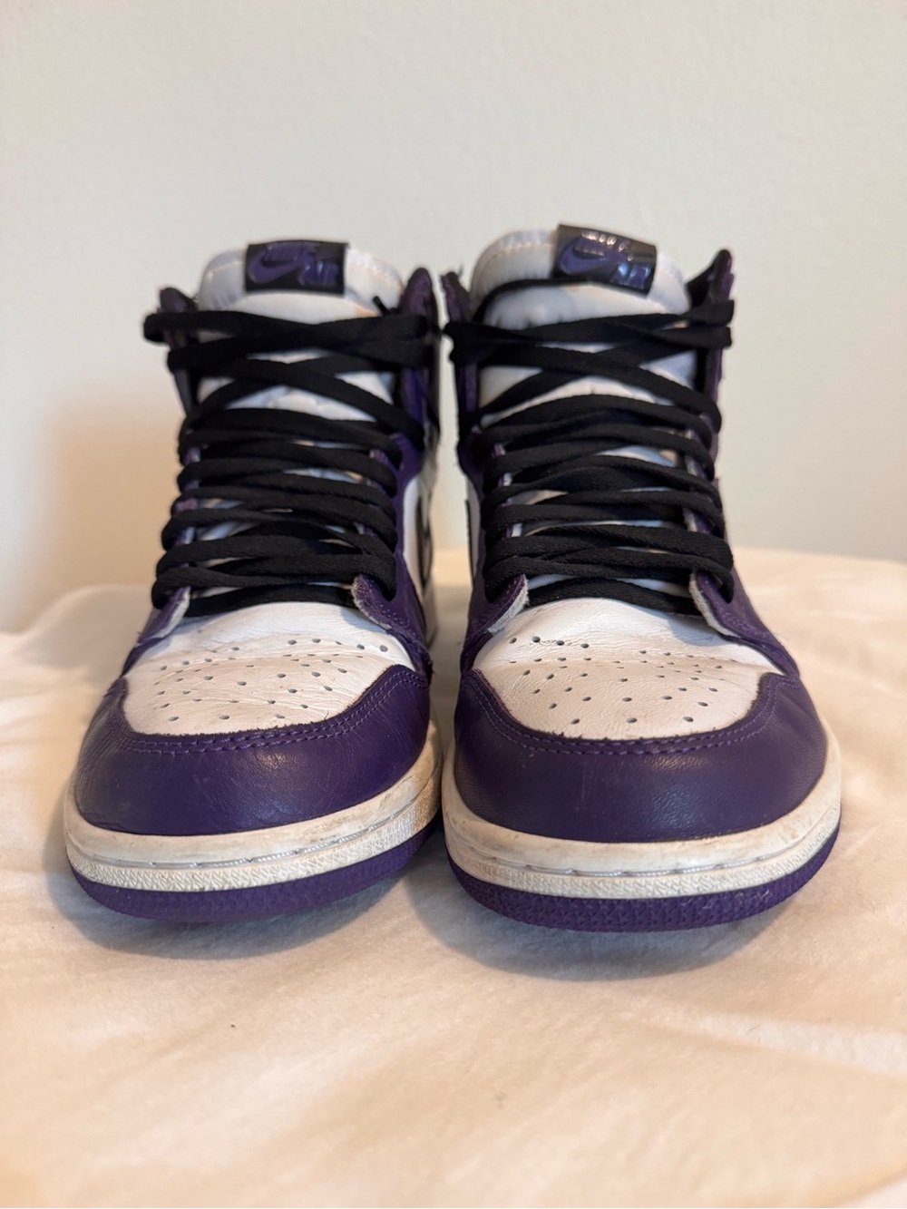 Nike High-Top Sneakers in Purple, White and Black